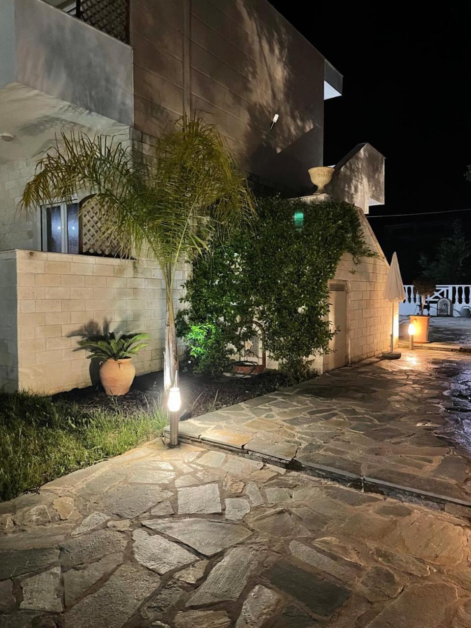 Hotel Valerios 克里皮吉 外观 照片